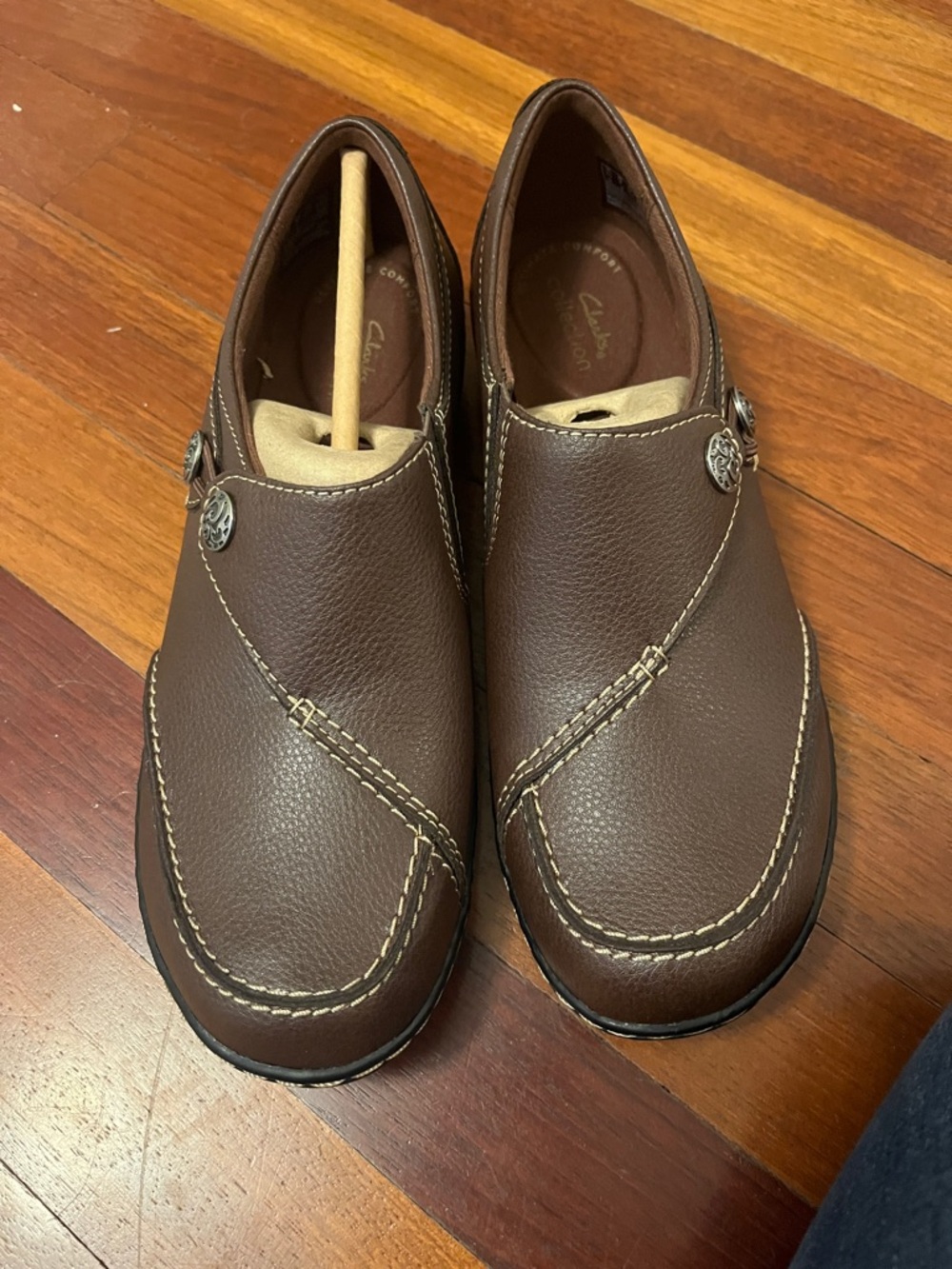 Clarks Brown Leather Slip-On Loafers with Contrast Stitching